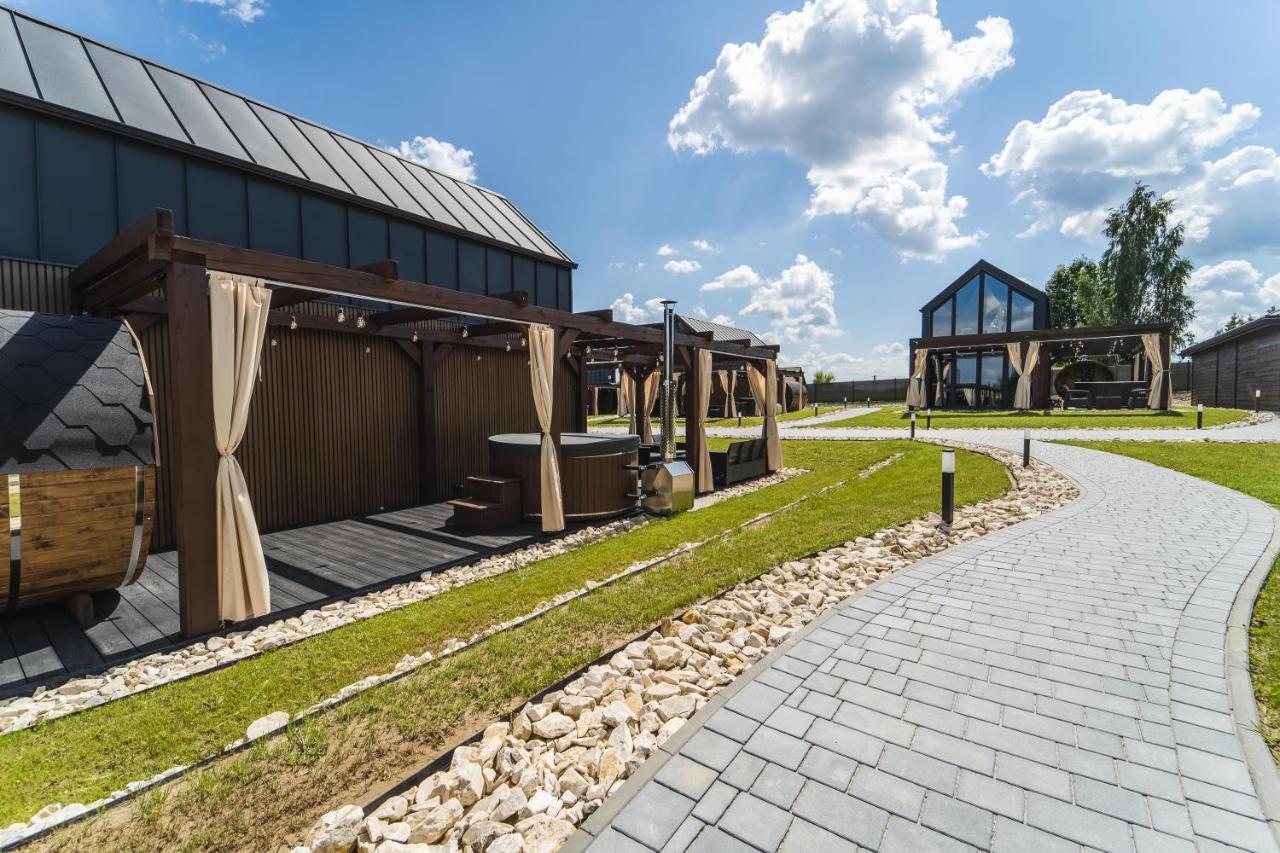 Village Resort Sauna & Jacuzzi & Netflix Tworkowa Екстер'єр фото