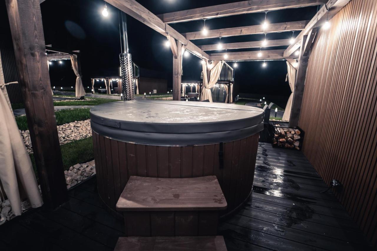 Village Resort Sauna & Jacuzzi & Netflix Tworkowa Екстер'єр фото