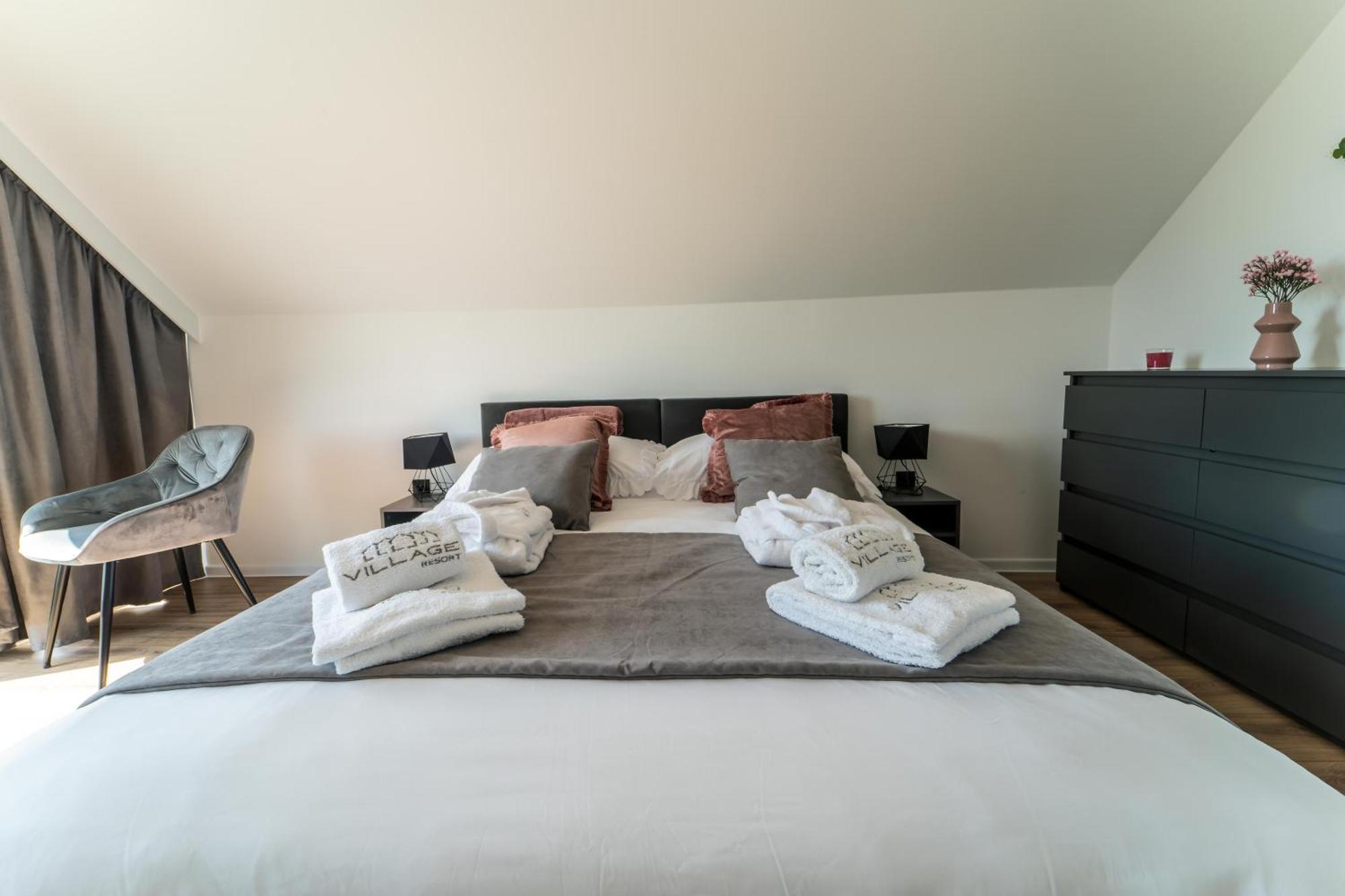 Village Resort Sauna & Jacuzzi & Netflix Tworkowa Номер фото