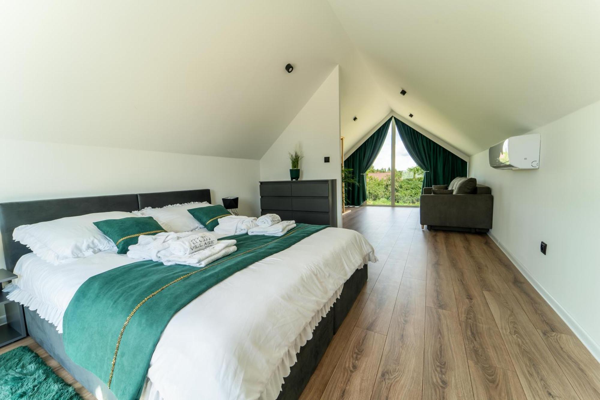 Village Resort Sauna & Jacuzzi & Netflix Tworkowa Номер фото